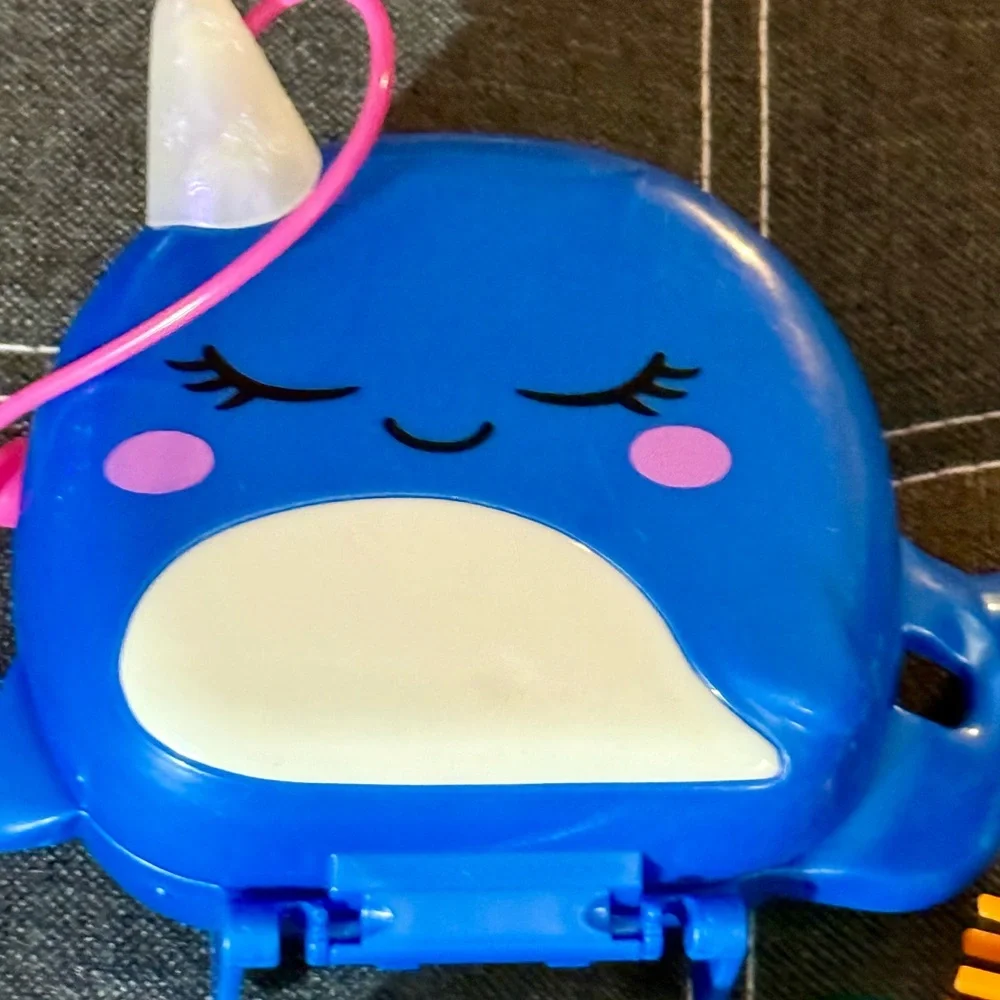 Poly pockets 4 cases with accessories - Picture 4 of 11